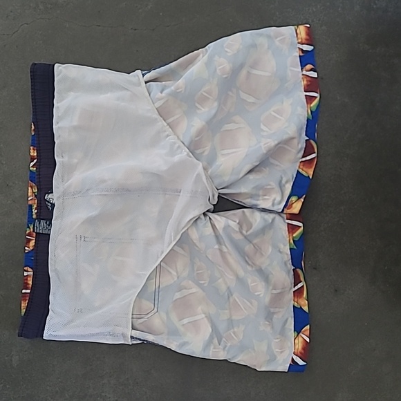 RALPH LAUREN POLO SPORT TROPICAL FISH PRINT SWIM SHORTS - Picture 13 of 13